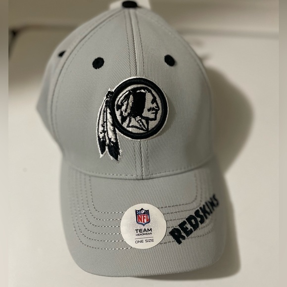 🎉HP🎉 NWT Washington Redskins Commanders NFL Team Apparel Gray Cap Adjustable - Picture 3 of 6